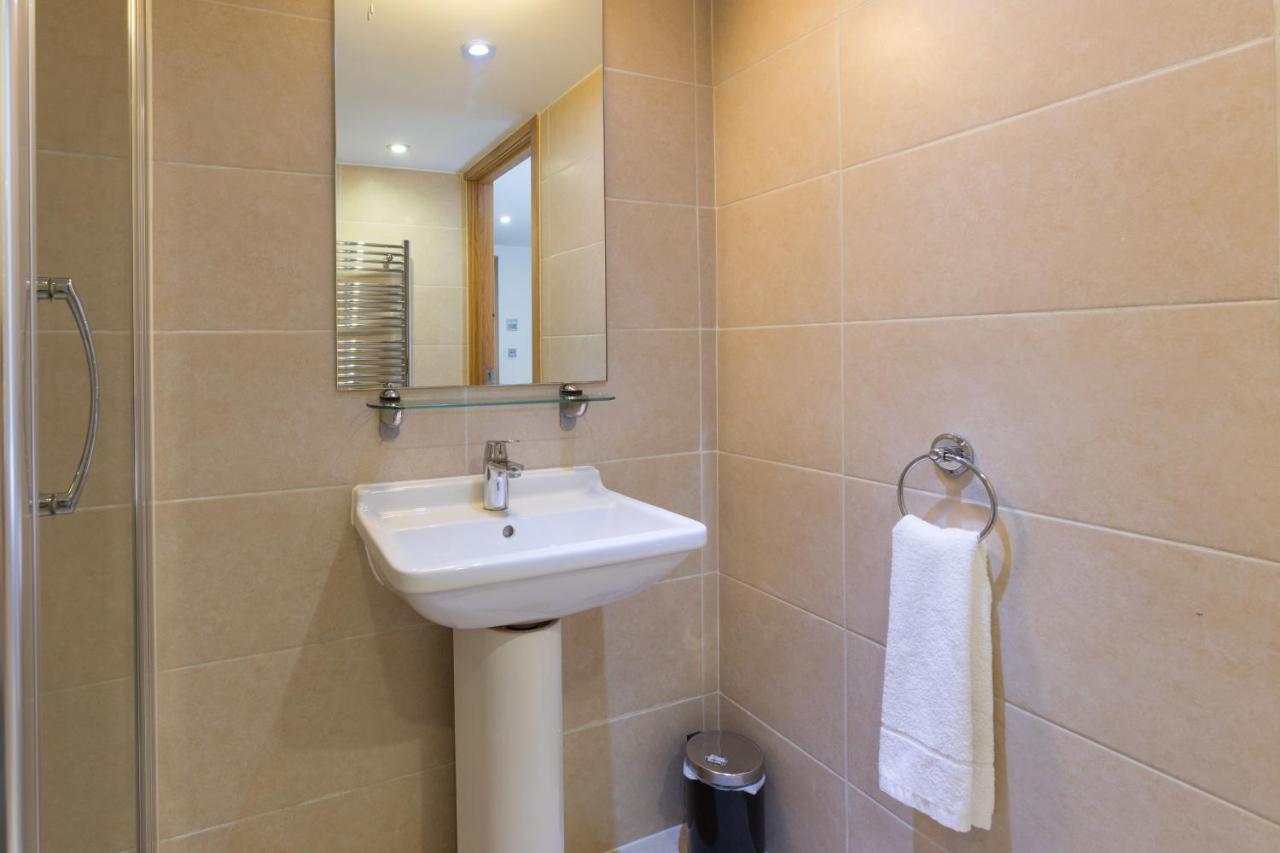 Modern 2 Bed 2 Bath Apartment With Outdoor Space Hyde Park Лондон Экстерьер фото